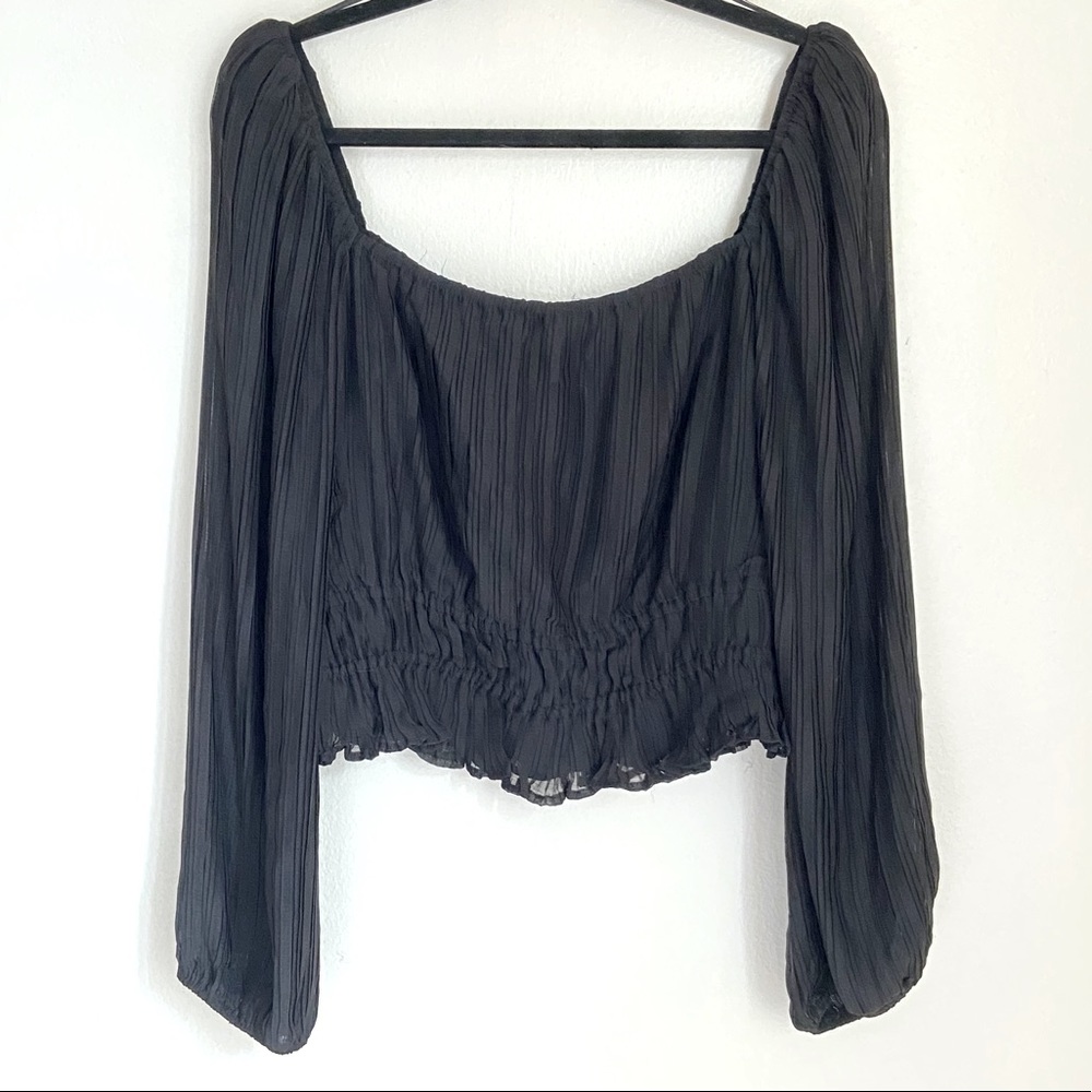 ASTR the Label Black Milkmaid Puff Sleeve Top NWT
